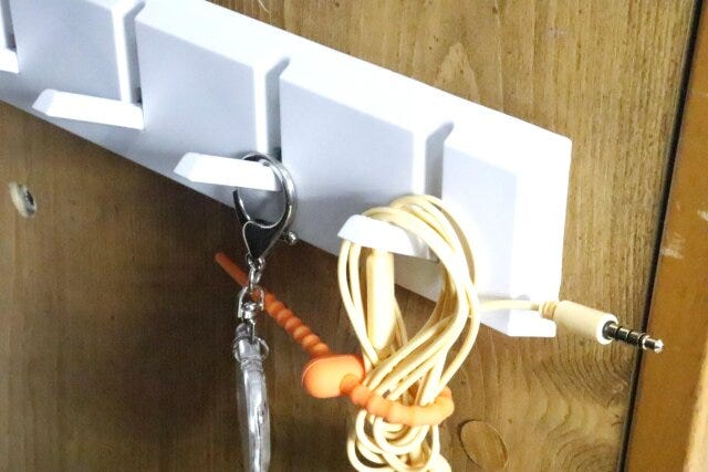 ダイソー　4連フック（フォールディングタイプ）　使用例