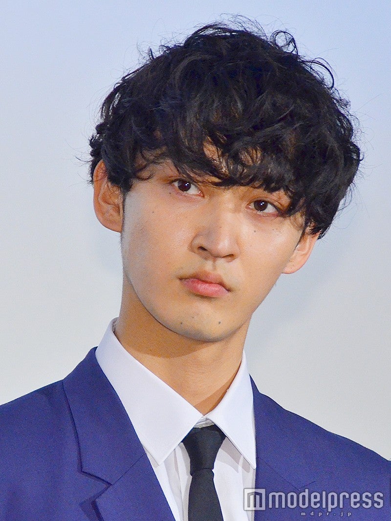 上杉柊平 （C）モデルプレス