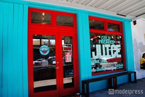 「SHAKA PRESSED JUICE」外観／画像提供：サンシャインジュース