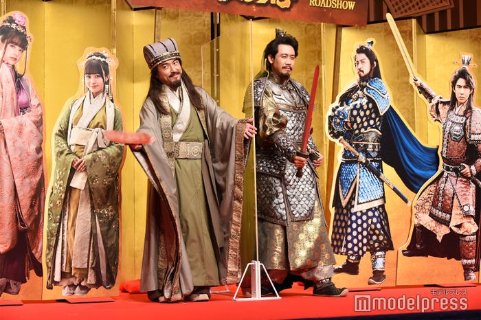 ムロツヨシ、大泉洋 (C)モデルプレス