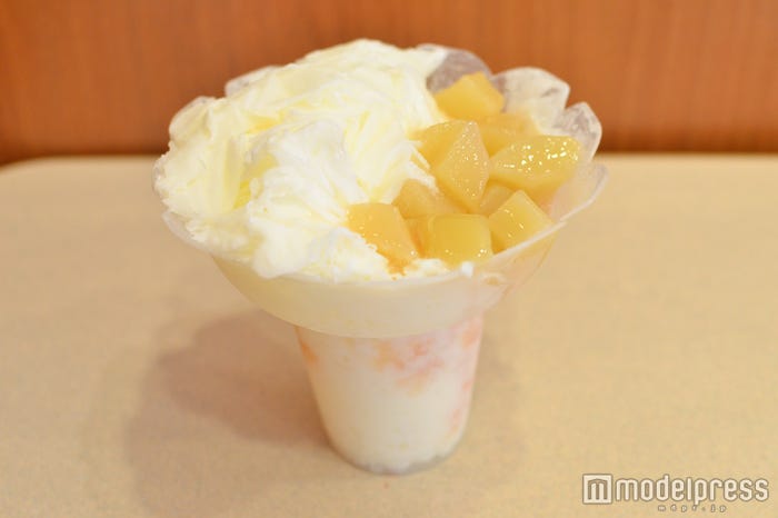 コットンスノーキャンディ 白桃(C)モデルプレス