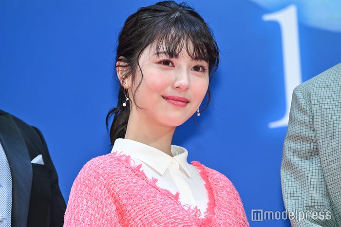 浜辺美波(C)モデルプレス