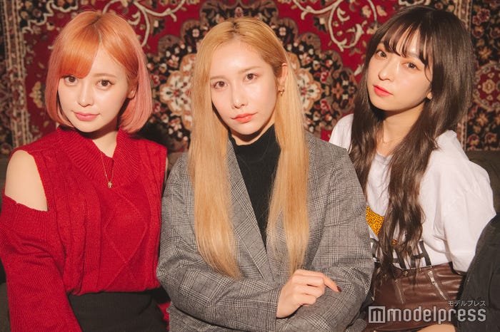 まりな、ありしゃん、さおりん/ヘラヘラ三銃士 (C)モデルプレス