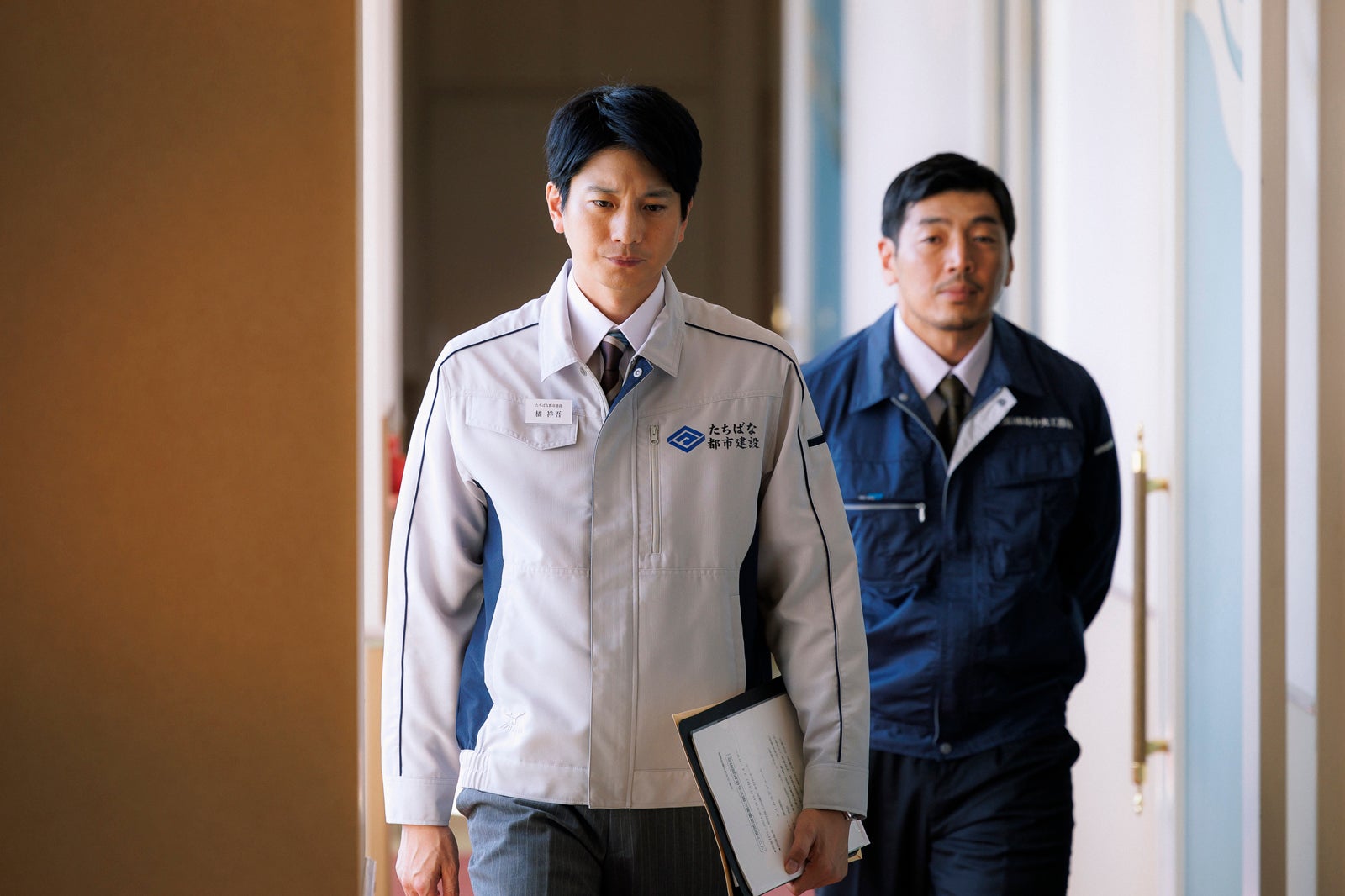 向井理「ライオンの隠れ家」第3話（C）TBS