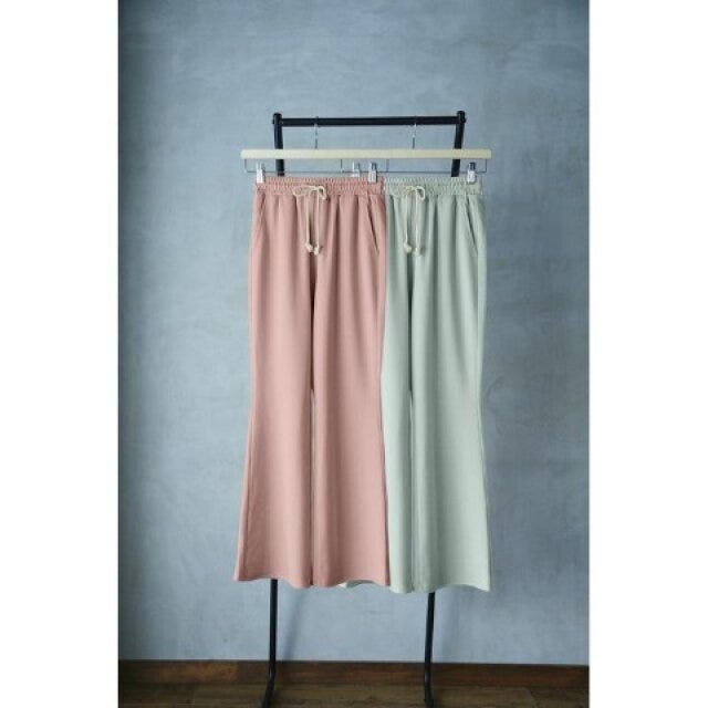 しまむら 快適パンツ コラボ商品 しまむら 快適パンツ コラボ商品 フレアパンツ AYANO