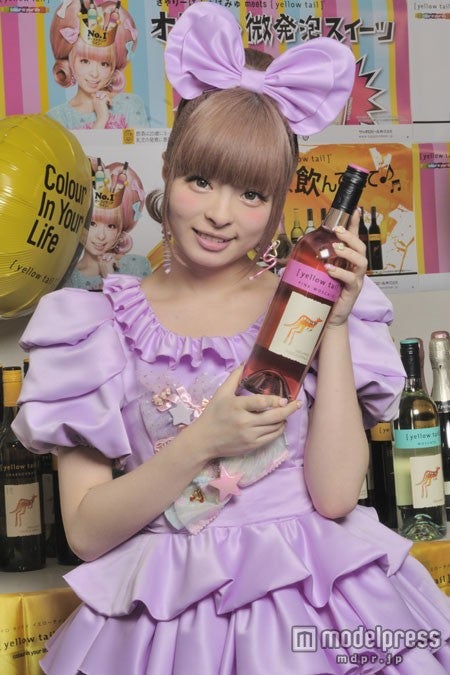 きゃりー、「素敵な男性と」　お酒のエピソード語る