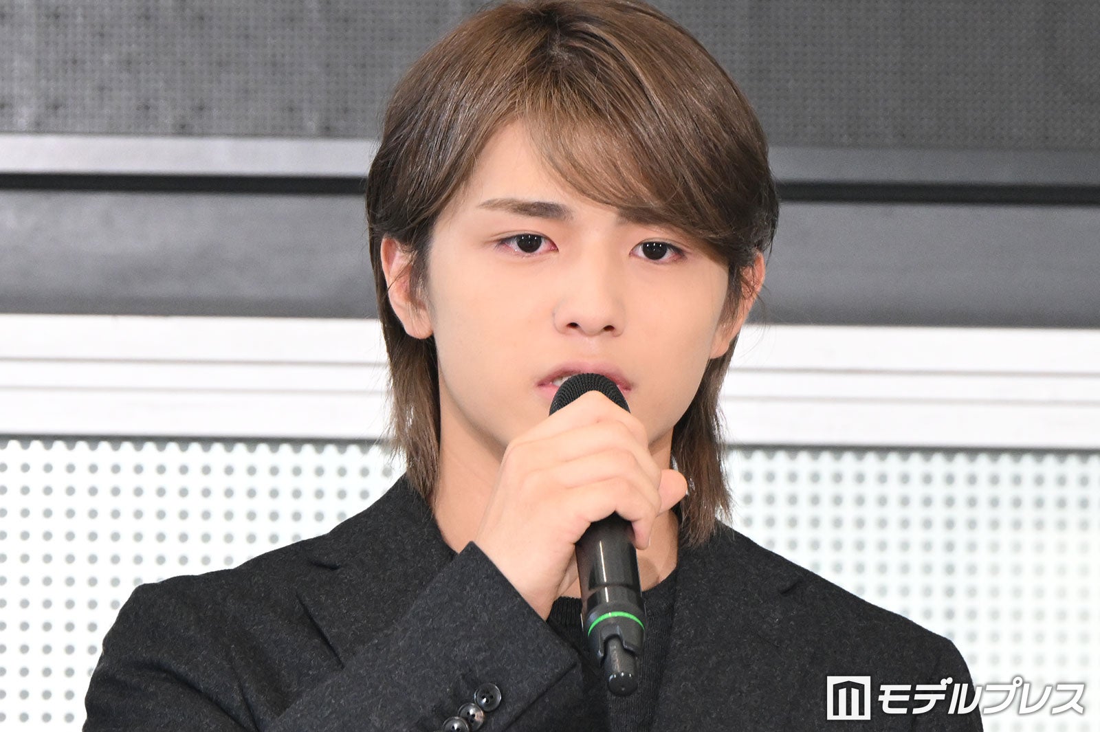 timelesz篠塚大輝「言葉を失いました」涙浮かべ謝罪「同期として同じ覚悟を持ち苦楽をともにするものだと思ってた」