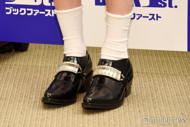 画像3 13 鈴木えみ ぱっつん前髪 上品ワンピで大人モードに ファッションチェック モデルプレス