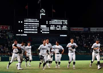 初出場の福山は聖地初勝利ならず 名門天理に終盤追いすがるも届かず