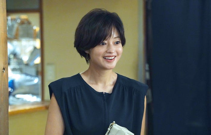 小林涼子(C)フジテレビ