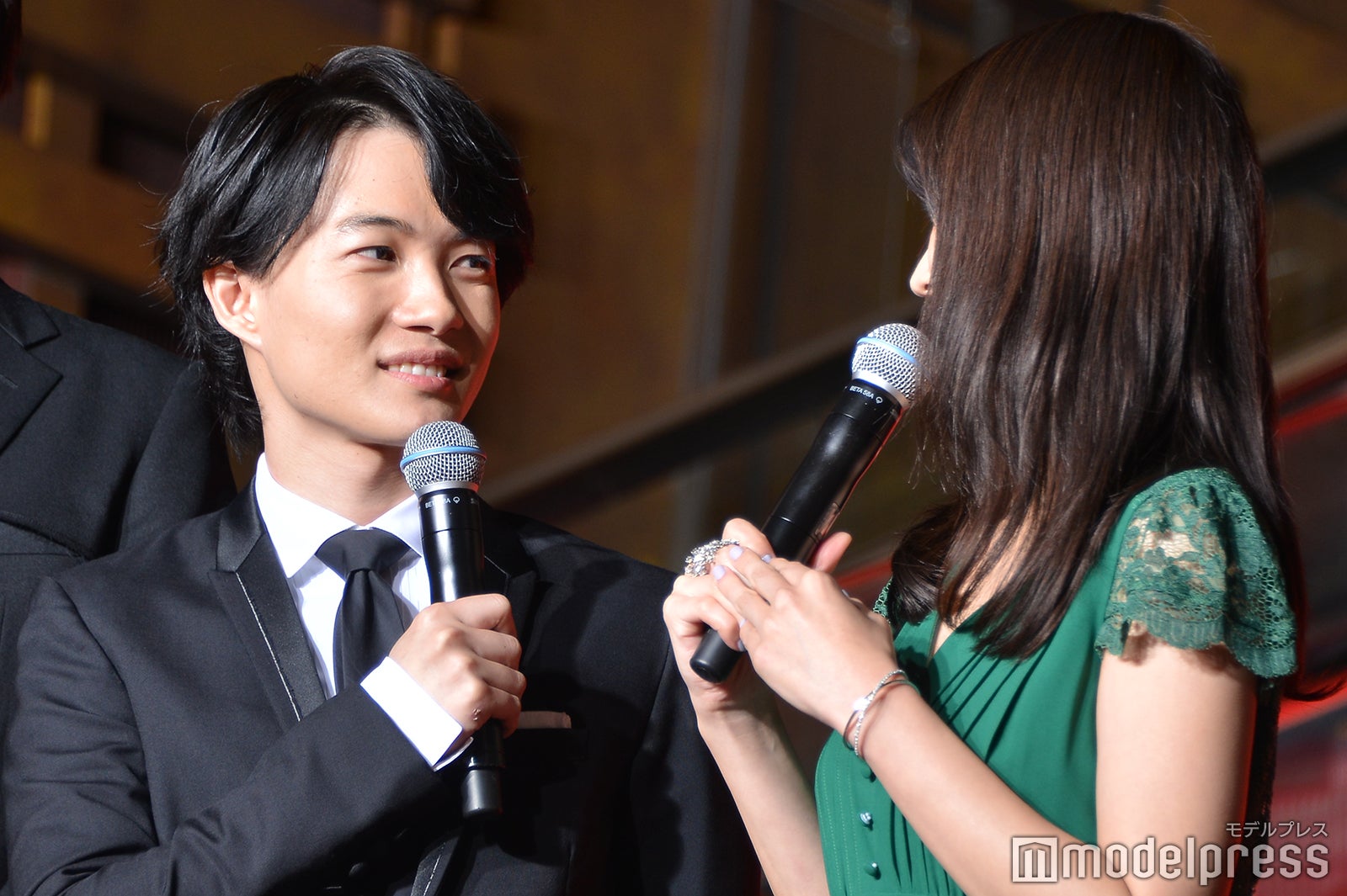 神木隆之介、有村架純（C）モデルプレス