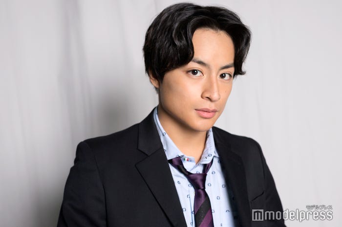 Generations白濱亜嵐ヘア変遷 黒髪 茶髪 ハイトーン 多彩カラー アレンジで変幻自在 モデルプレス Generations白濱亜嵐ヘア変遷 黒髪 茶髪 ハイトーン 多彩カラー アレンジで変幻自在 モデルプレス