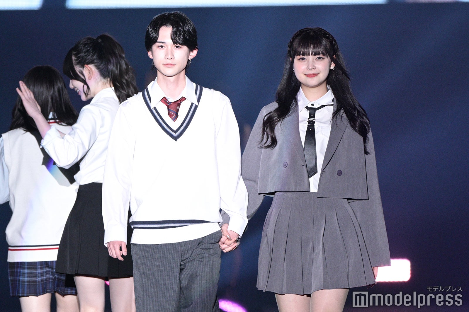 阿部創馬、夏川メガン（C）モデルプレス