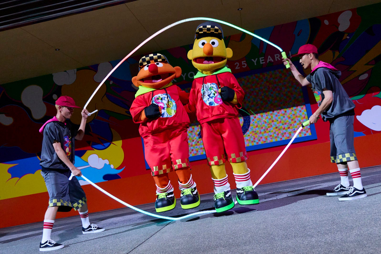 「サマーナイト・ストリート・アクション」／TM and（C）2026 Sesame Workshop