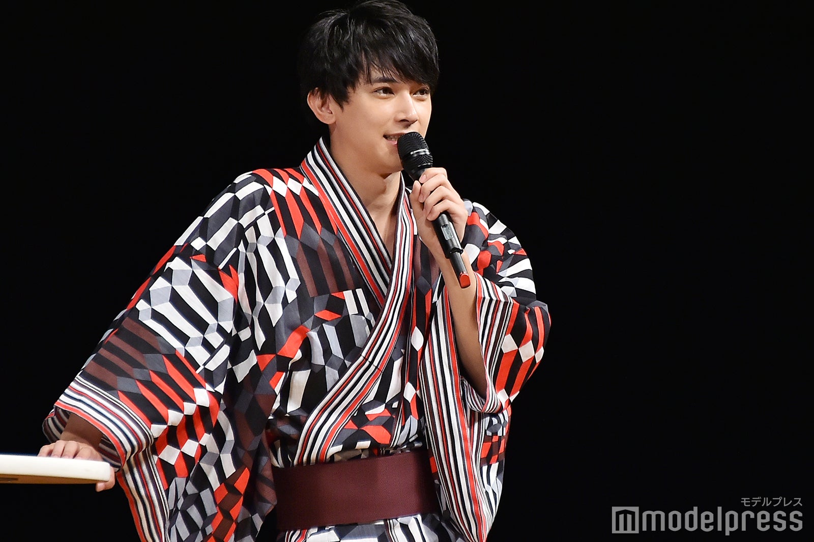 吉沢亮（C）モデルプレス