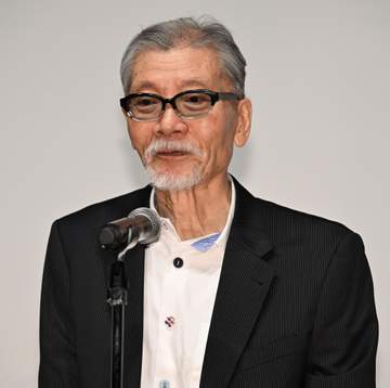 塩見三省 車いすで来場「日本映画プロフェッショナル大賞」特別功労賞 2014年に脳出血