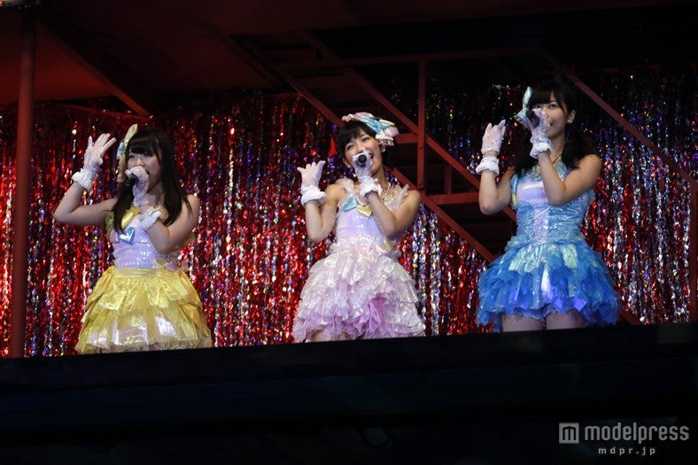「AKB48 2013 真夏のドームツアー～まだまだ、やらなきゃいけないことがある～」ナゴヤドーム公演2日目より（C）AKS