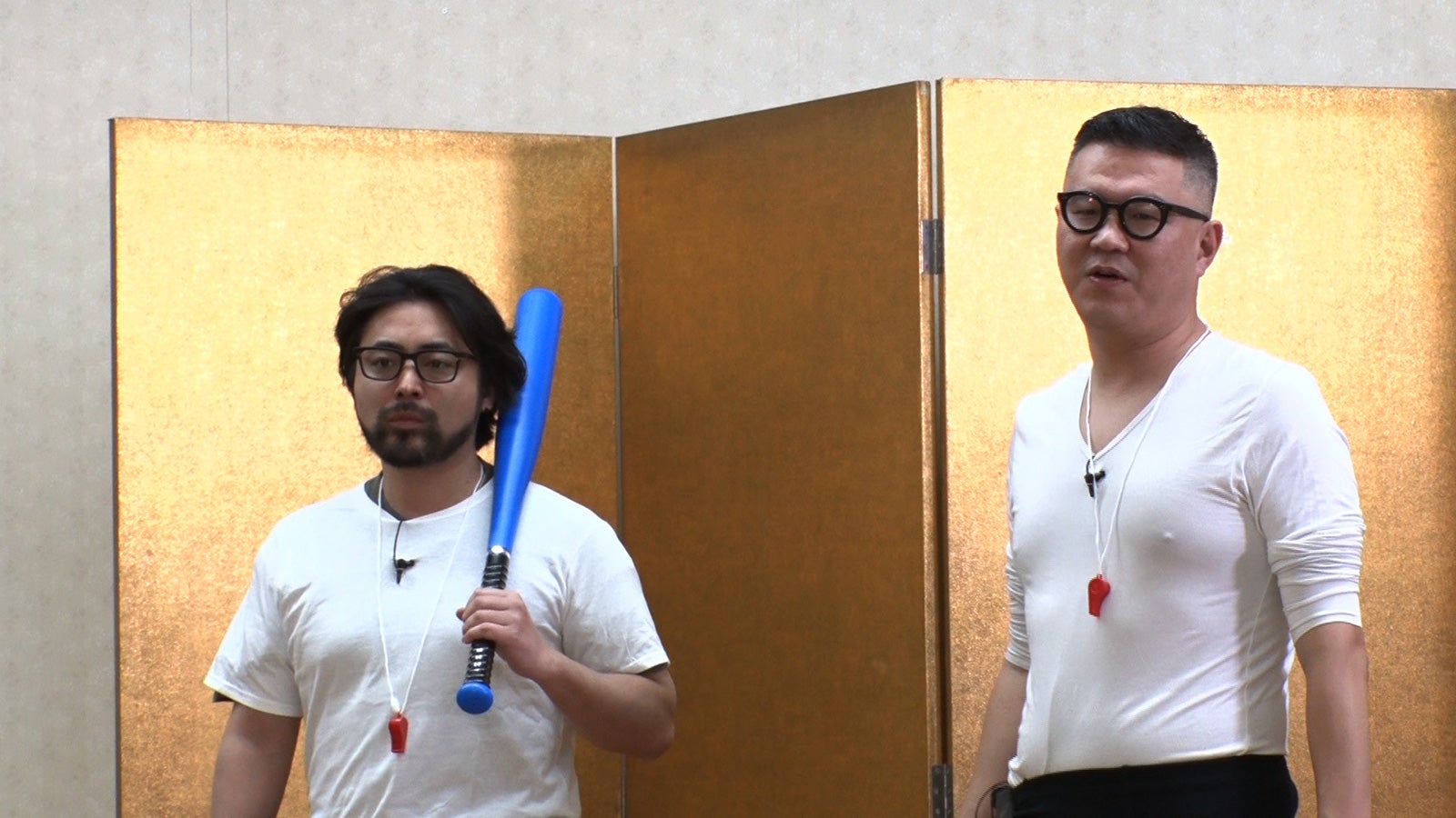 山田孝之、長谷川忍（C）日本テレビ