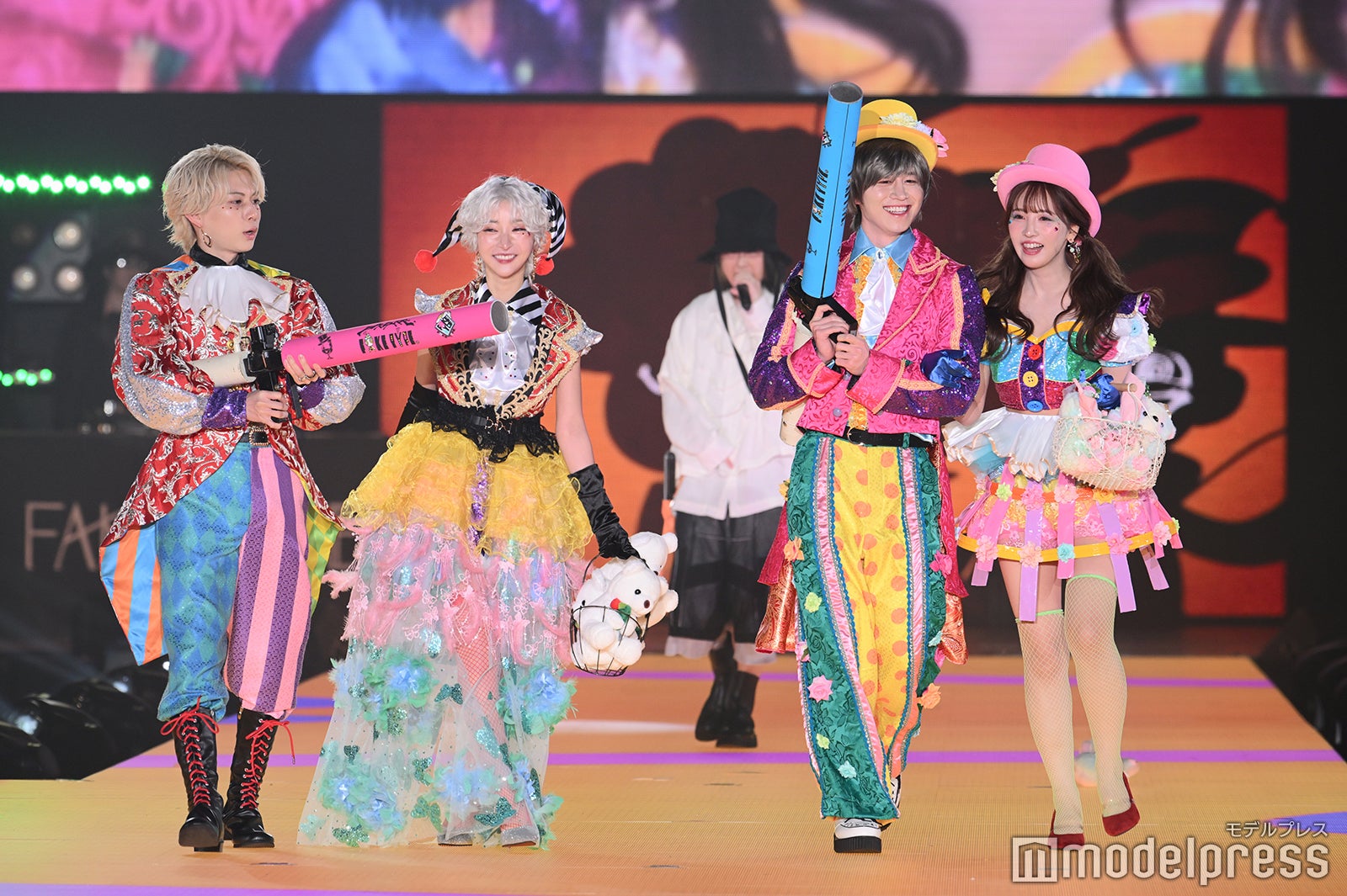 みっき～、Rちゃん、カノックスター、三上悠亜 （C）モデルプレス