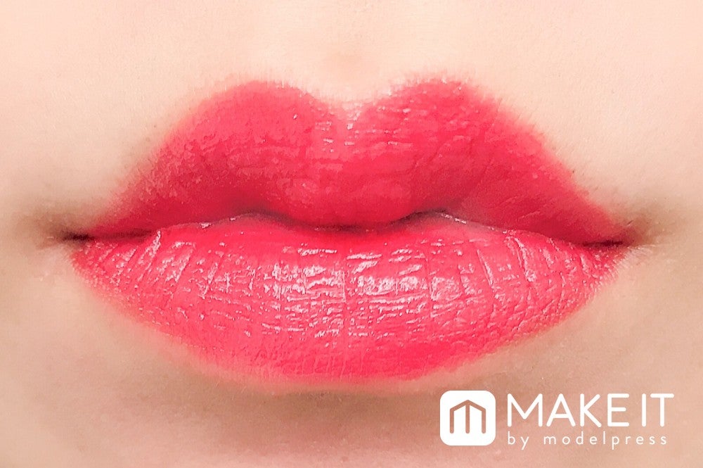 ヴィセ アヴァン／リップスティック001 THE RED＋016 MILK (C)メイクイット