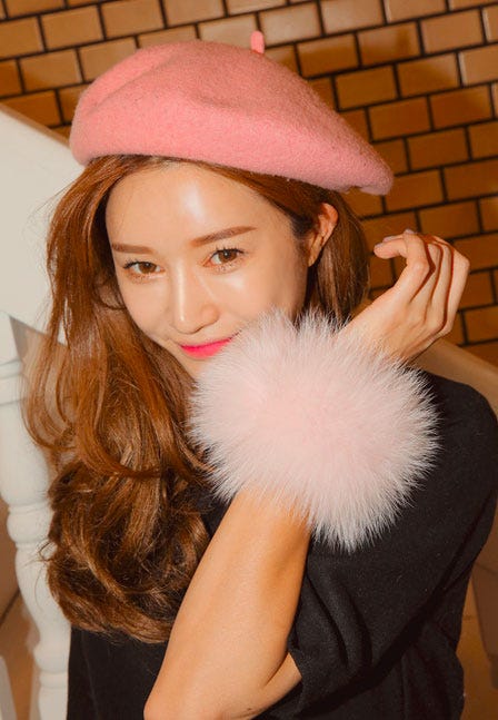 リアルフォックスファーバングル「STYLENANDA」5,190円(税込)/画像提供:STYLENANDA