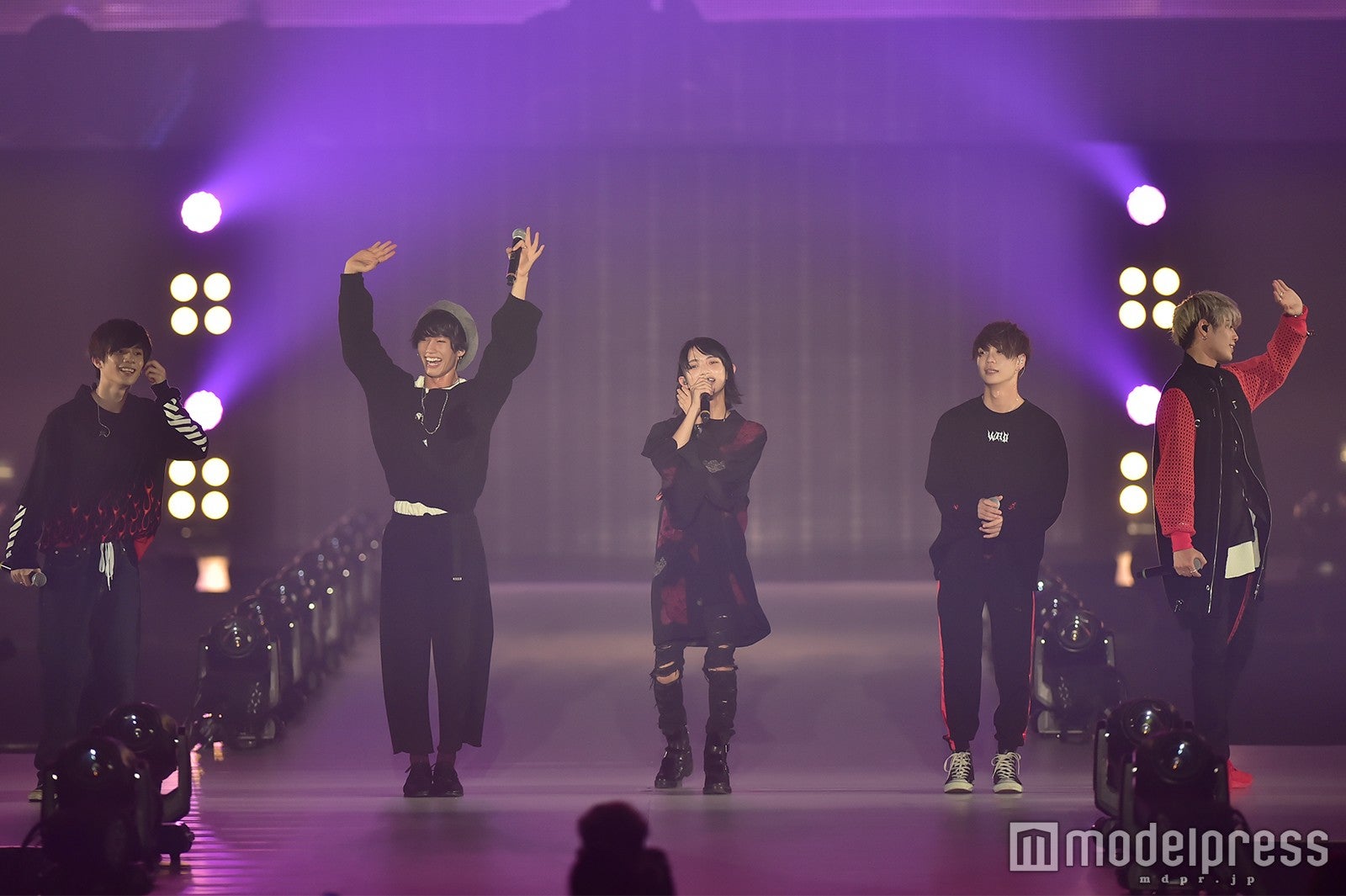 XOX（C）モデルプレス