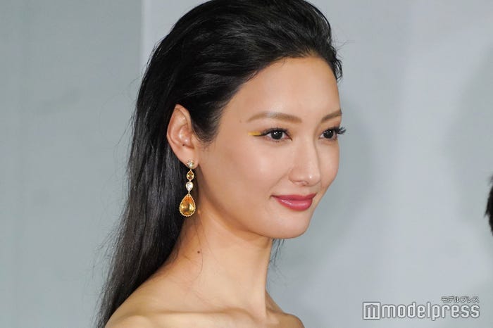 菜々緒 (C)モデルプレス