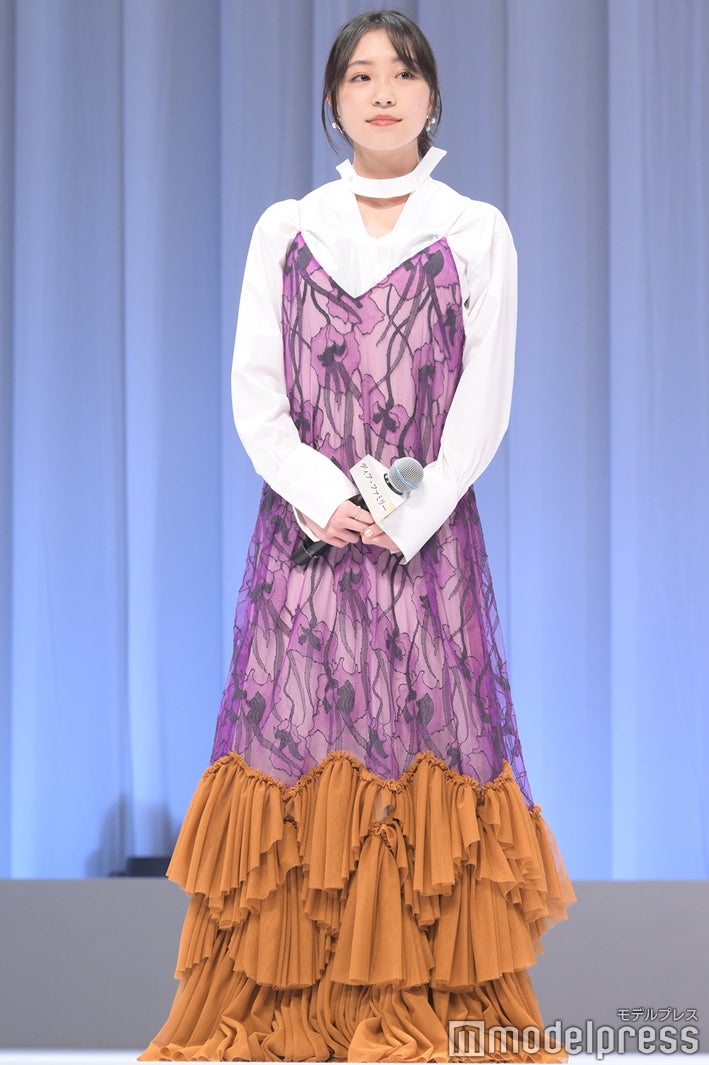 新井美羽（C）モデルプレス