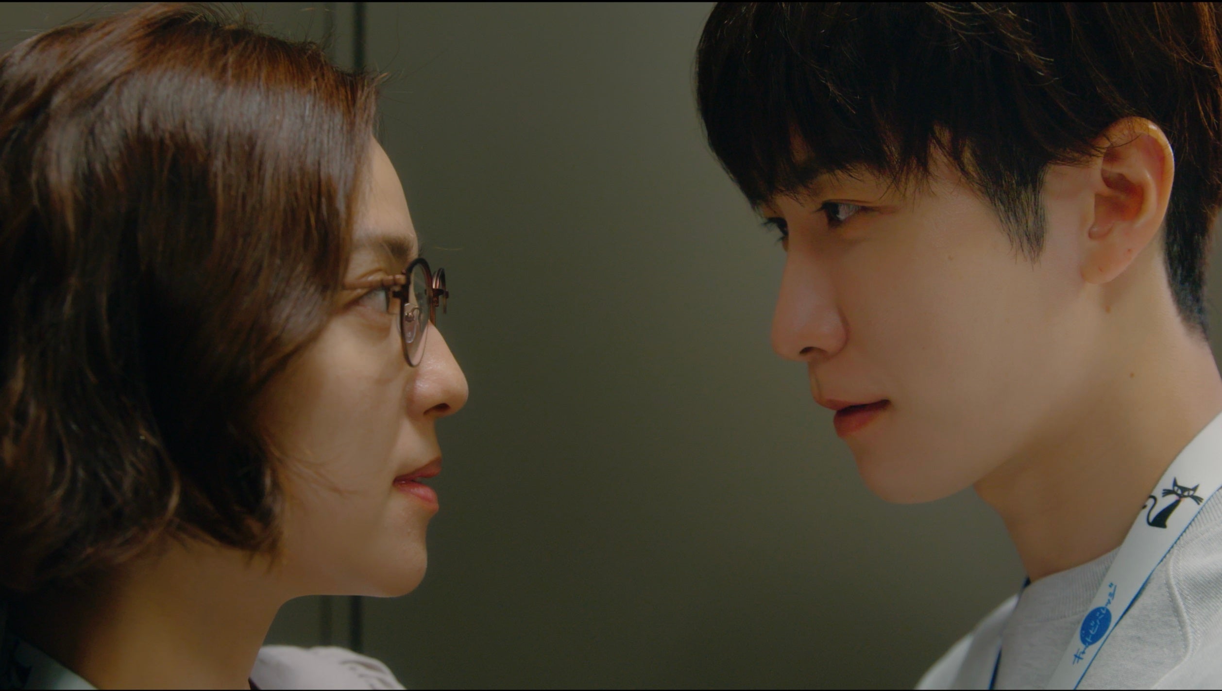 中村アン、渡辺翔太「青島くんはいじわる」より（C）テレビ朝日