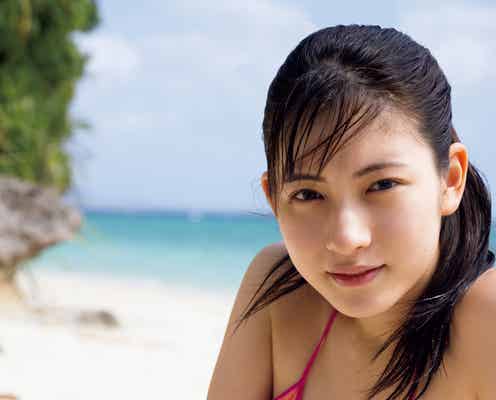 モー娘。北川莉央、ヘルシーボディ輝く大人なビキニ姿 10代最後のソロ写真集決定<Refreshing season>
