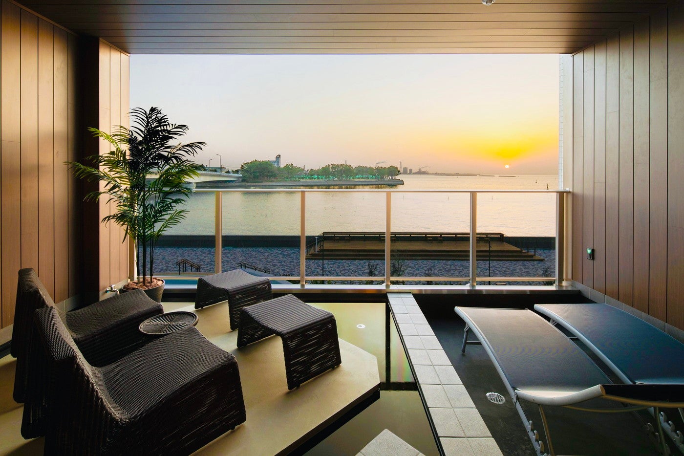 「鳥居崎倶楽部 HOTEL＆SEAFOODS」“泊まれる鮨屋”が木更津に誕生