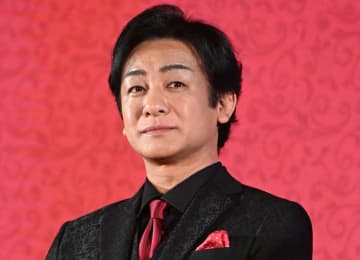 片岡愛之助、上半身を反らした瞬間に大道具が顔面直撃 入院中に中山美穂さんからメール→返信翌日に訃報のショック