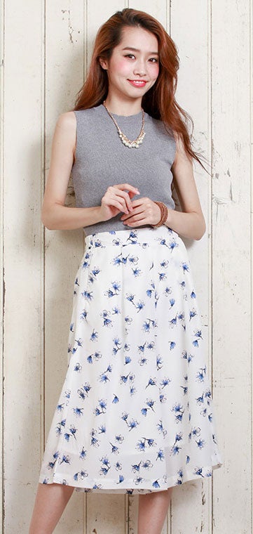 パウダーサテン花柄ガウチョパンツ「salus」3,490円（税込）