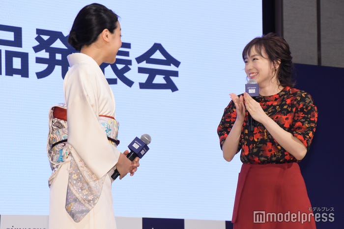 浅田真央、石川佳純(C)モデルプレス