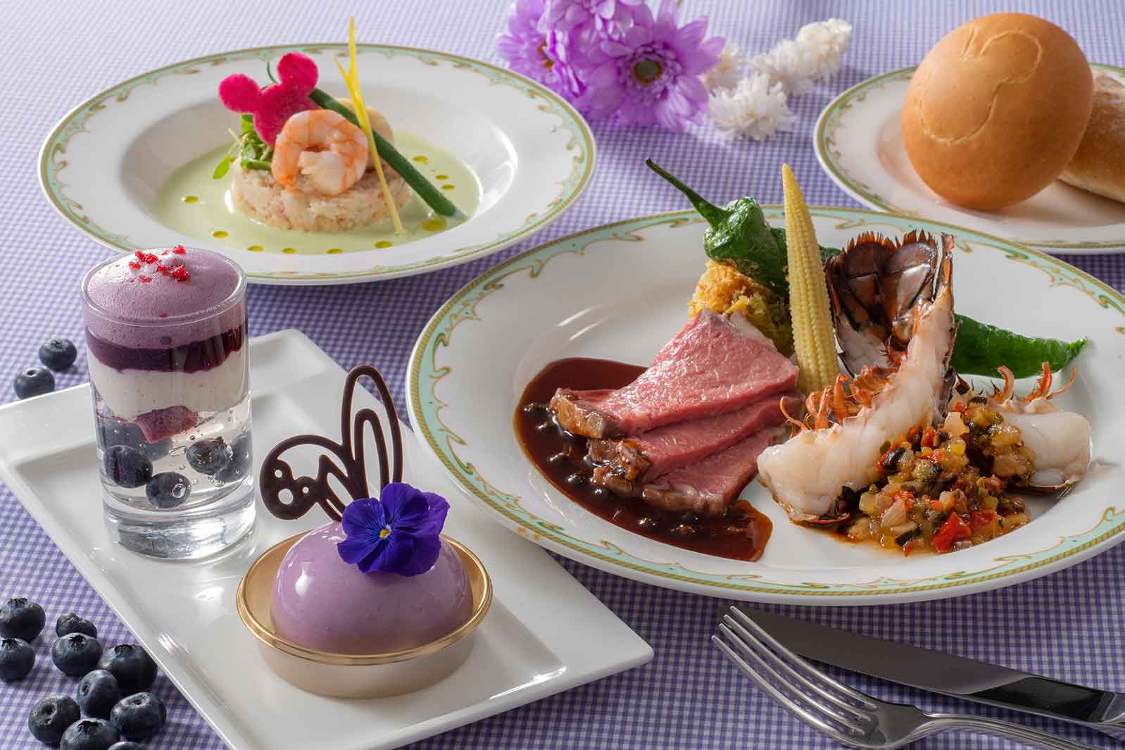 S.S.コロンビア・ダイニングルーム スペシャルセット4,900円（C）Disney