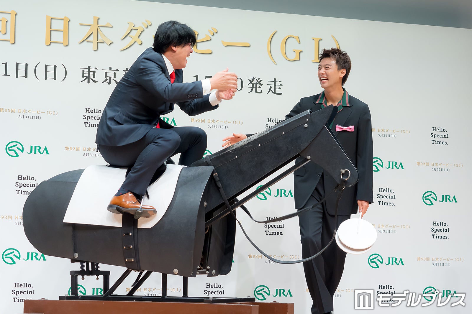 レッド吉田、竹内涼真（C）モデルプレス