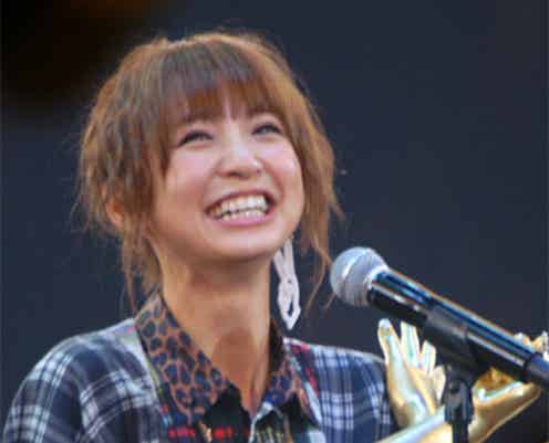 <AKB48じゃんけん大会>篠田麻里子が優勝!豪華副賞もゲット