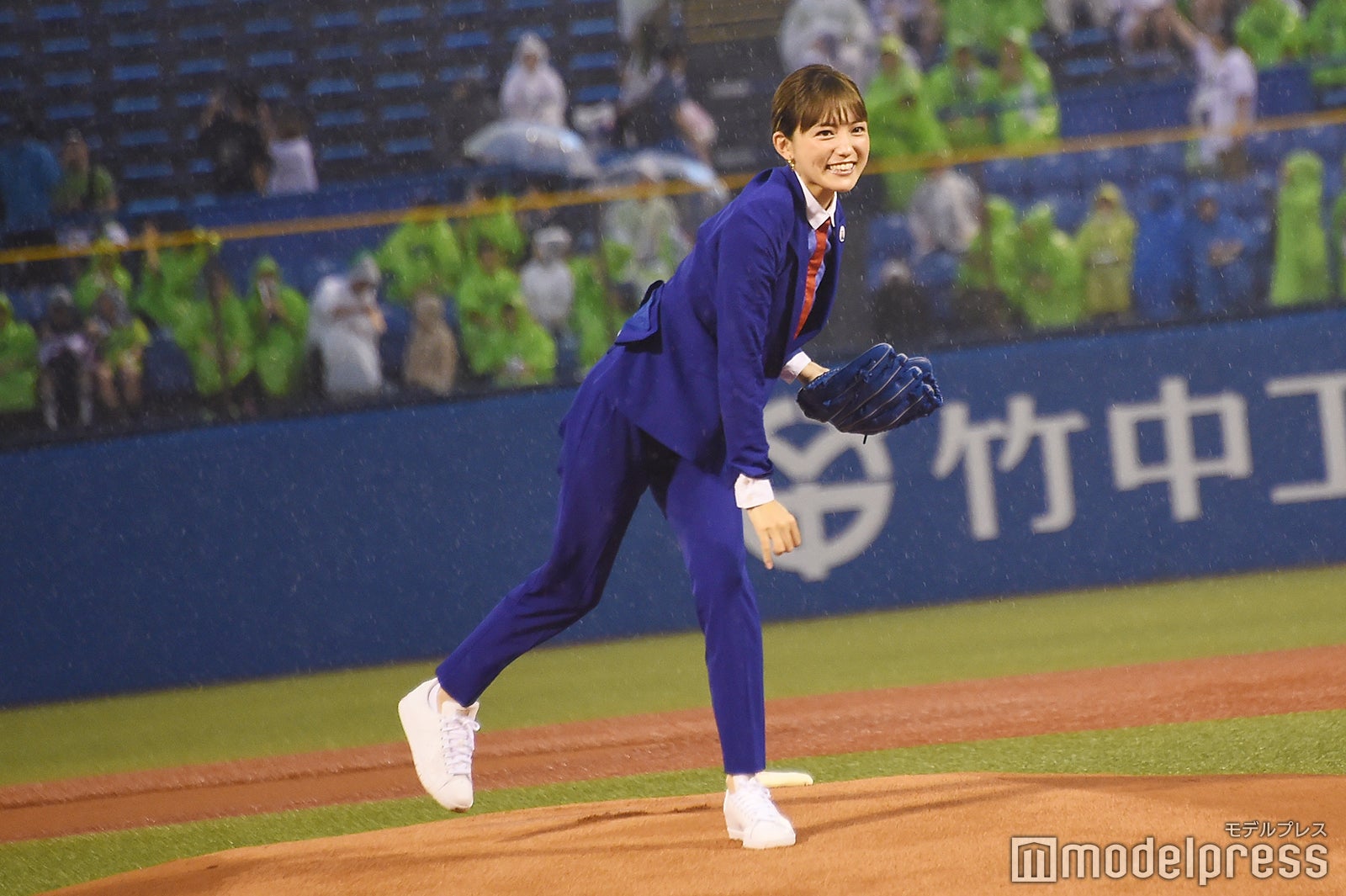 川口春奈（C）モデルプレス