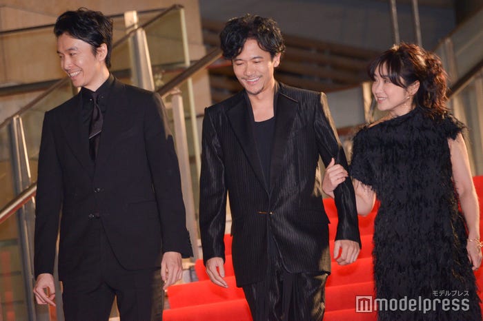 長谷川博己、稲垣吾郎、池脇千鶴(C)モデルプレス