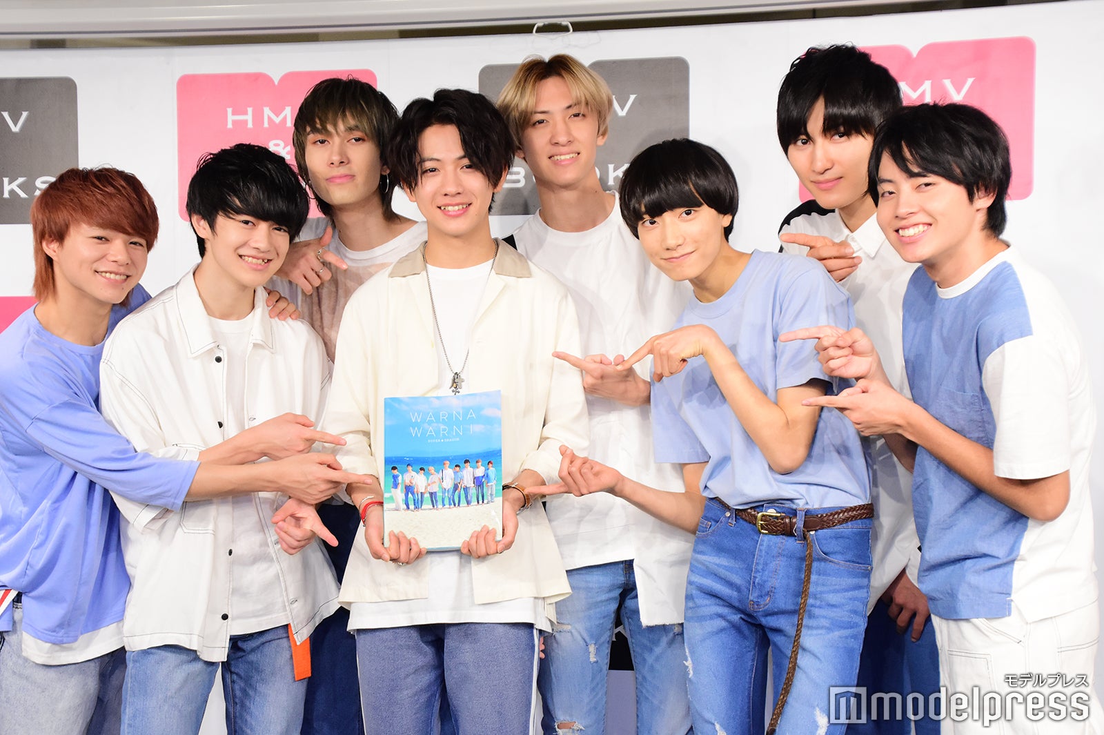（前列左から）伊藤壮吾、田中洸希、柴崎楽、松村和哉（後列左から）志村玲於、ジャン海渡、古川毅、飯島颯（C）モデルプレス