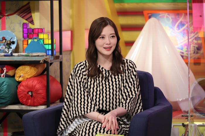 白石麻衣(C)テレビ朝日