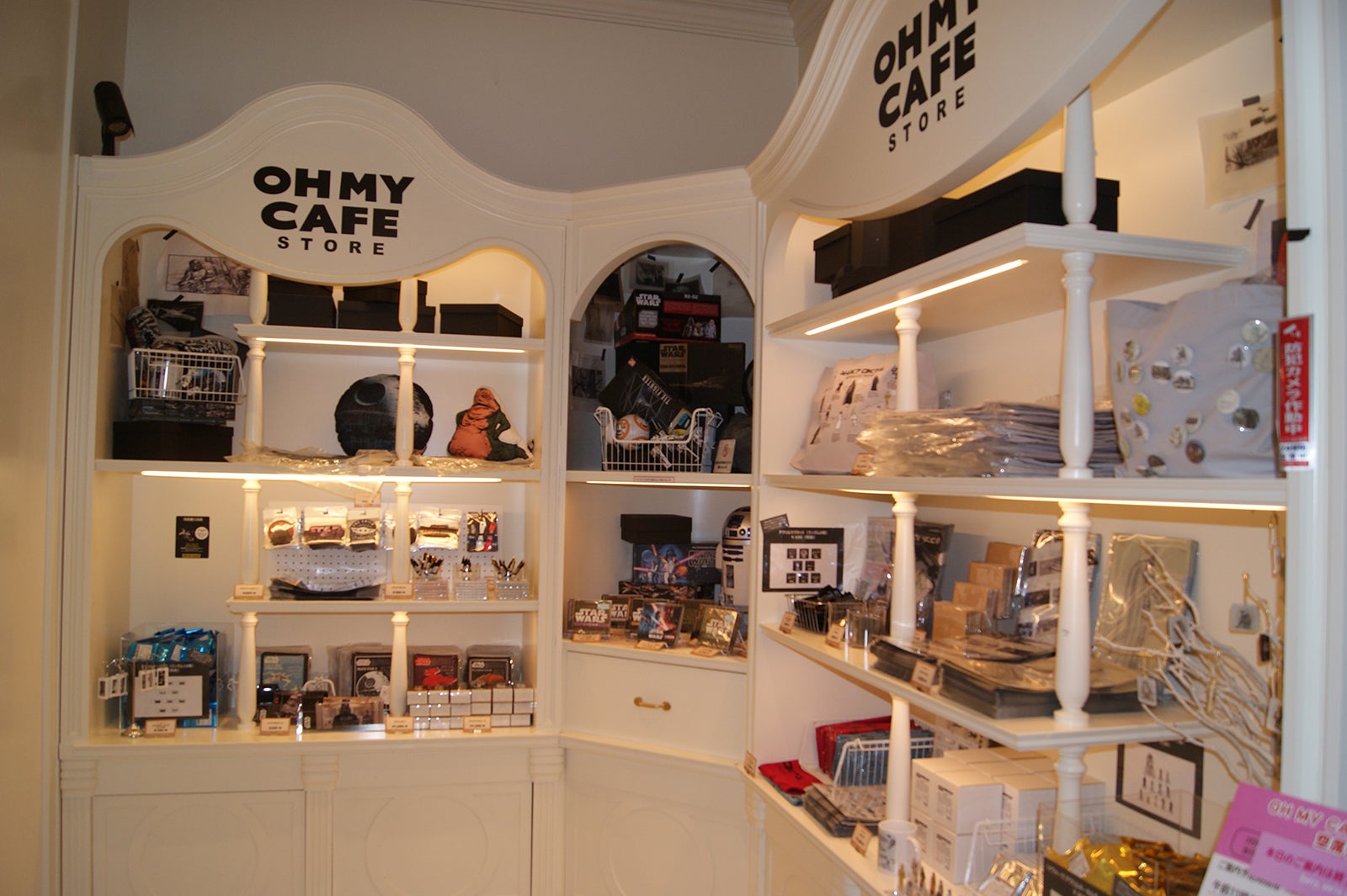 「スター・ウォーズ」OH MY CAFE（C）＆ TM Lucasfilm Ltd．