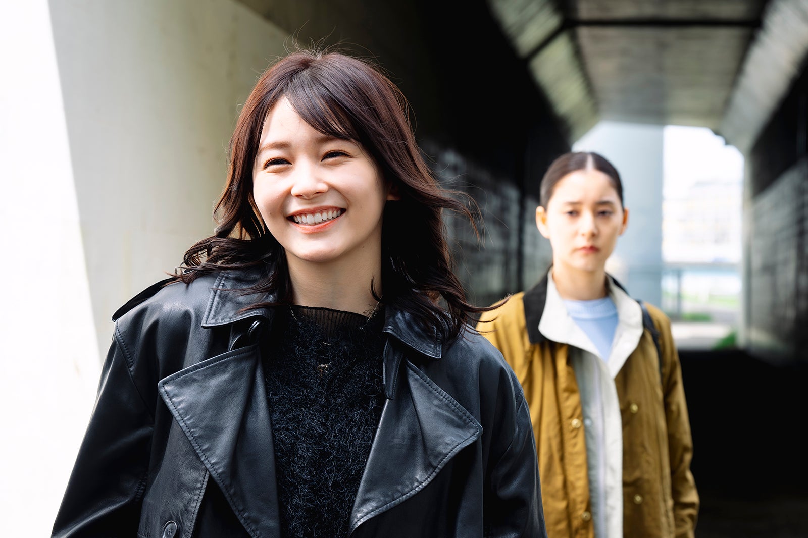 久間田琳加、新木優子「DOPE 麻薬取締部特捜課」第5話（C）TBS