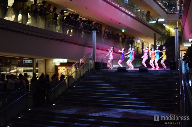 会場に集まった観客