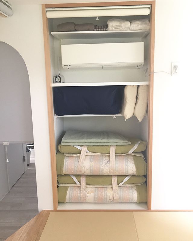 かさばる布団シーツを上手に収納するには 真似したいおすすめアイデアまとめ モデルプレス かさばる布団シーツを上手に収納するには 真似したいおすすめアイデアまとめ モデルプレス