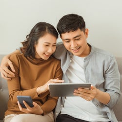ガチで惚れられてるじゃん!男性が「本命彼女」だけにする言動って?