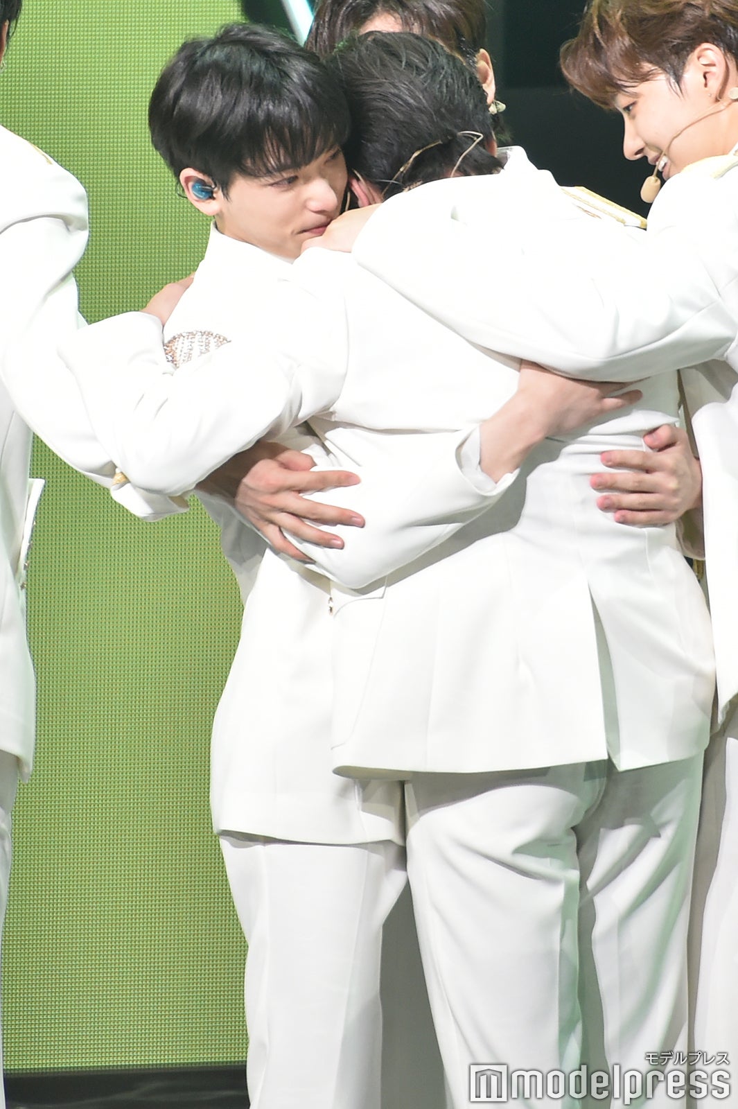 HARUA、MAKI （C）モデルプレス