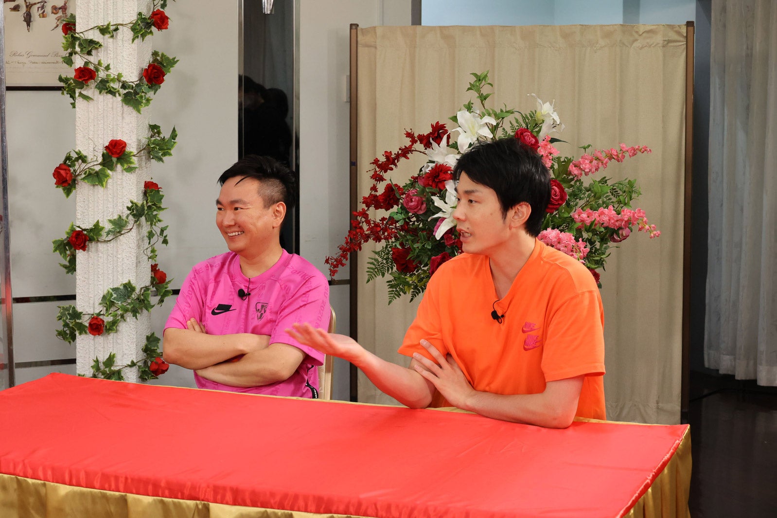 かまいたち（山内健司、濱家隆一） （C）カンテレ