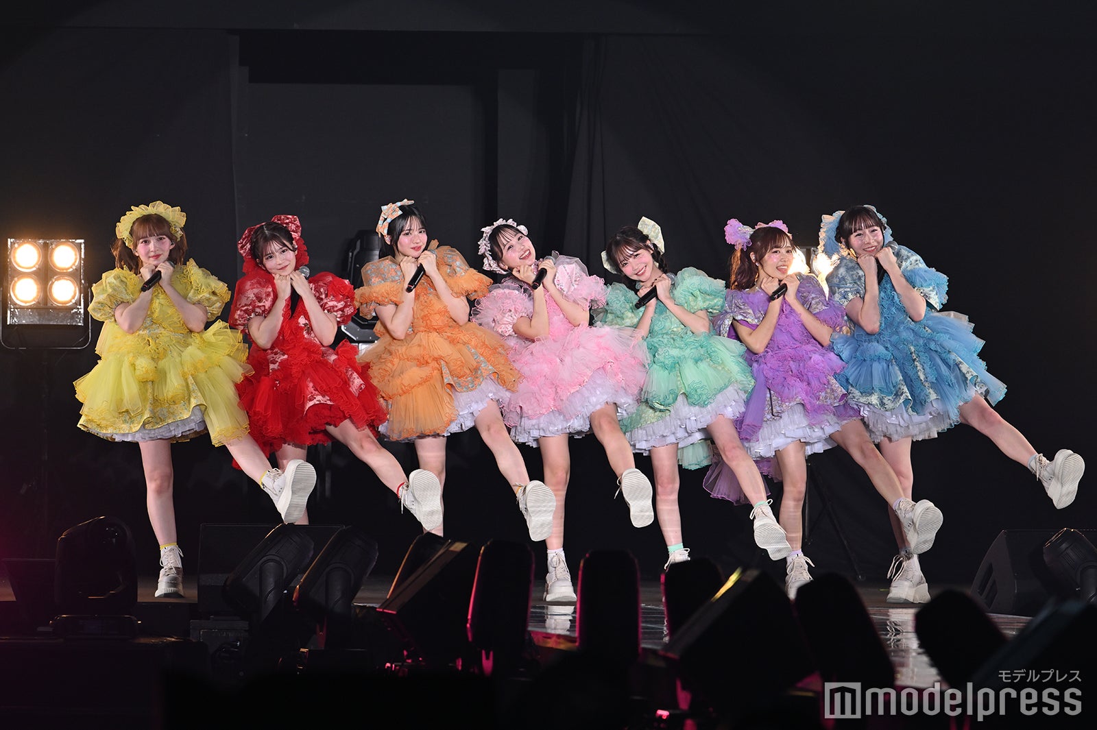 FRUITS ZIPPER（C）モデルプレス