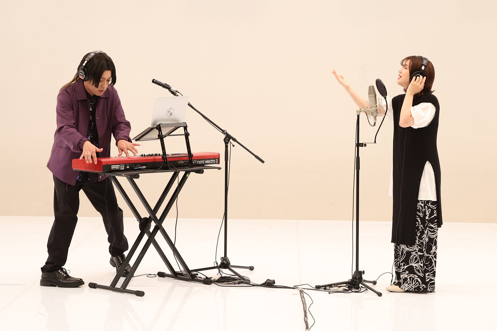 OASOBI （C）フジテレビ